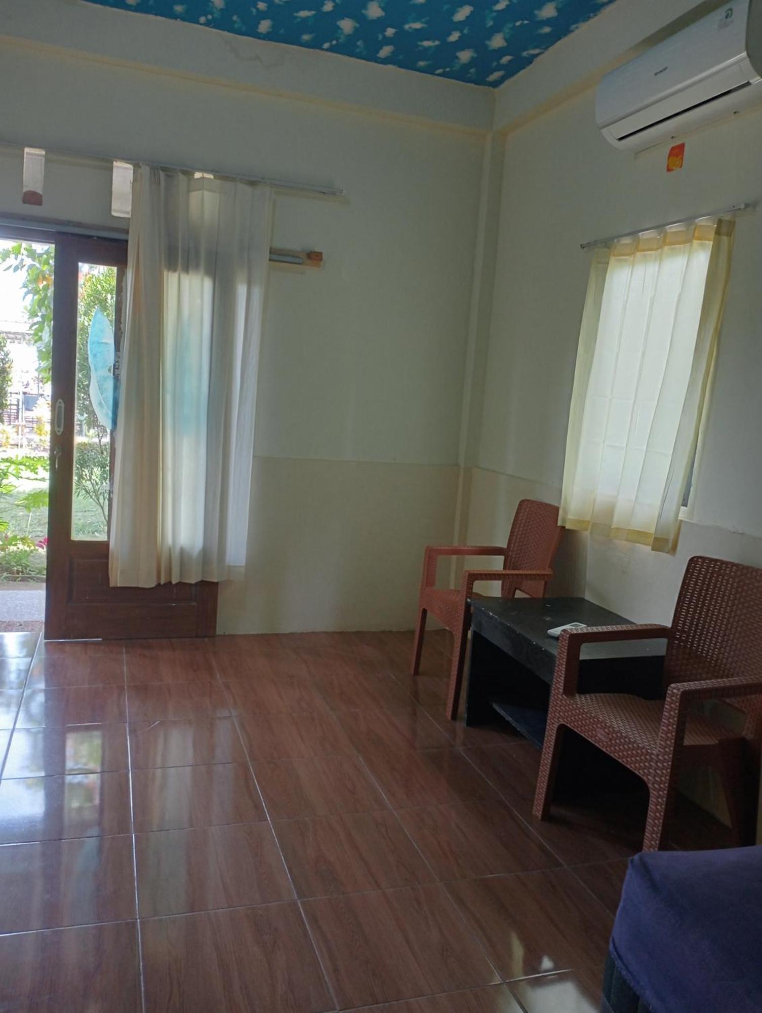 The Daun Puntik Homestay Pemenang Luaran gambar