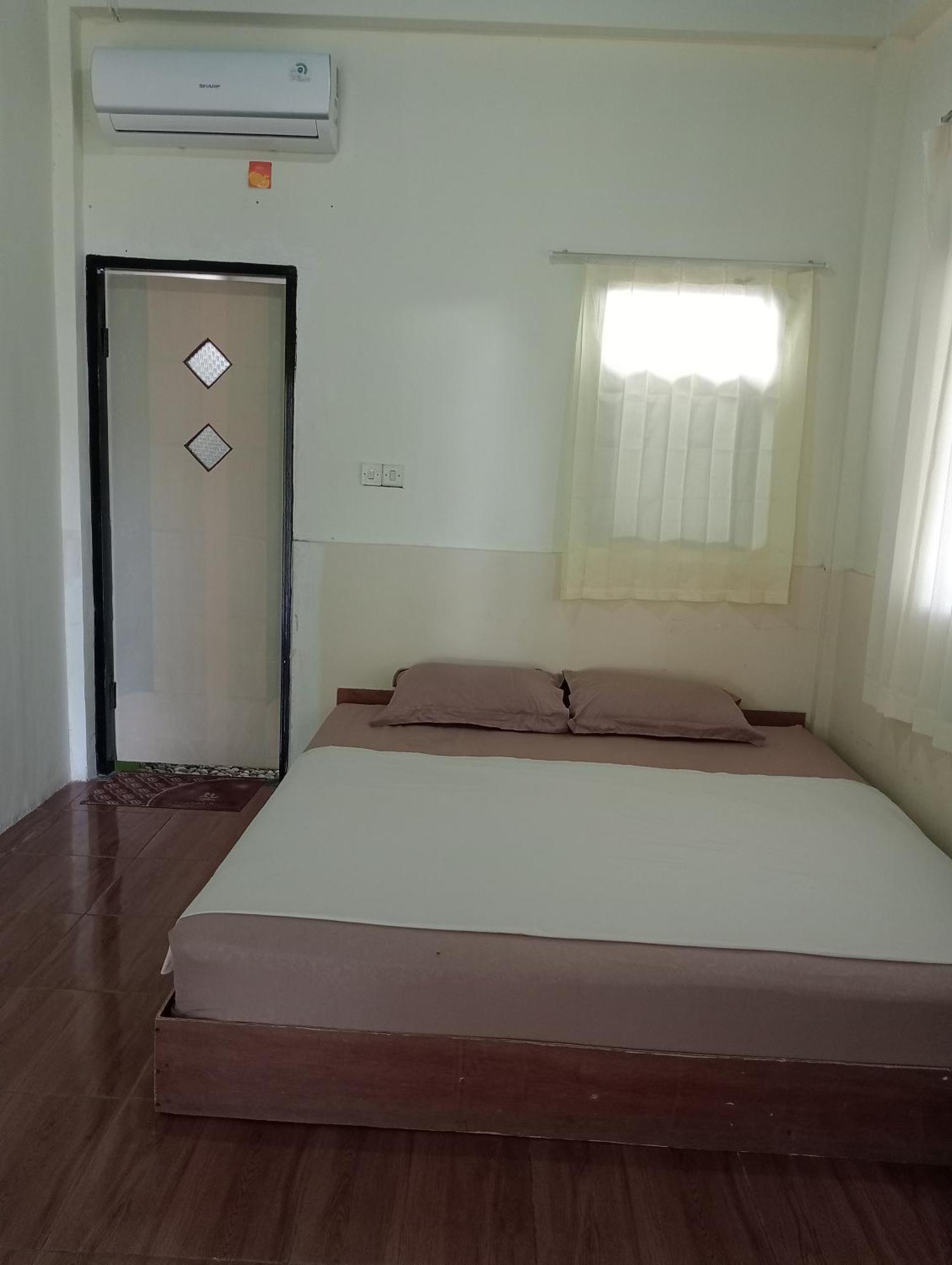 The Daun Puntik Homestay Pemenang Luaran gambar